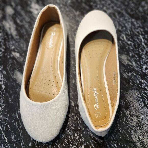 BRAND NEW HERSTYLE SLIP-ON WOMEN"S BALLET FLAT SHOE - Picture 8 of 14